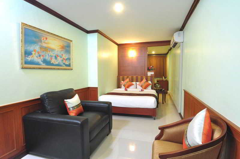 Sky Hotel